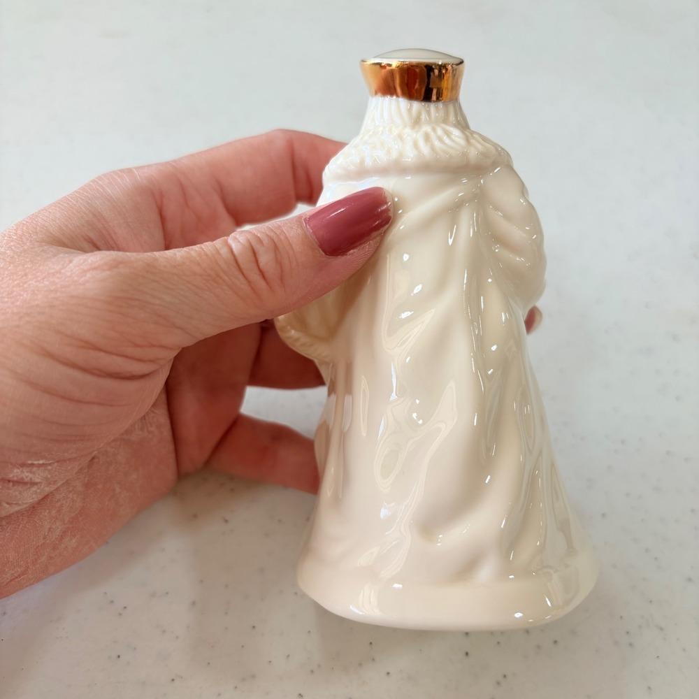 Lenox‎ Ivory China Santa Claus Figurine Gold Trim 4.5 Inch Holiday Decor - Picture 3 of 10